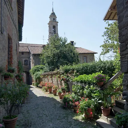 In Monferrato With Wine Tasting Apartmán *